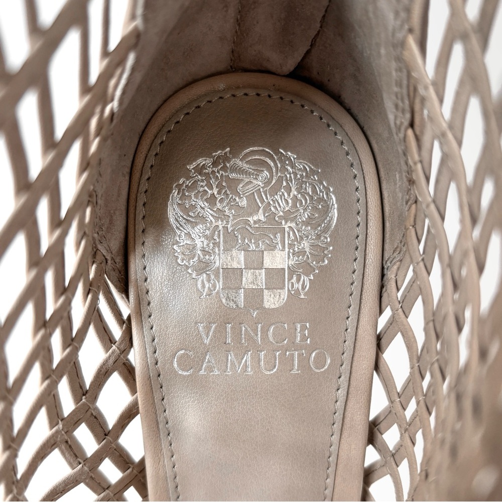 Vince Camuto Atina Woven Leather Peep-Toe Heeled Booties Size 7.5 - Picture 9 of 12
